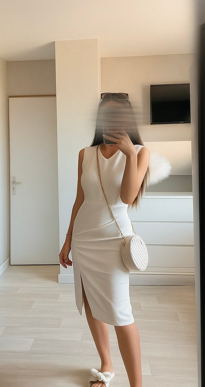 Robe chic fendue